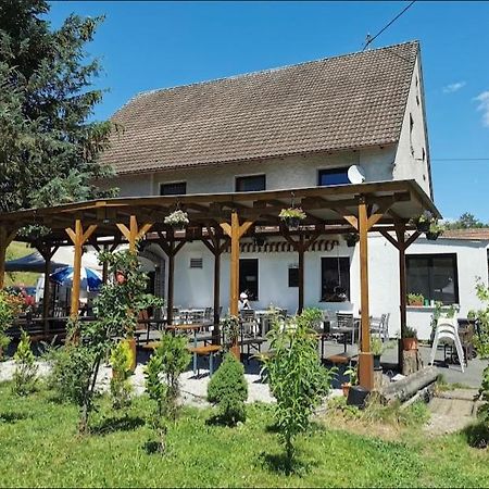 Ferienwohnung Gasthof Zur Saegemuehle Hiltpoltstein Exterior foto